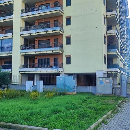 Love Home Apartament Near The Airport Φιουμιτσίνο Εξωτερικό φωτογραφία