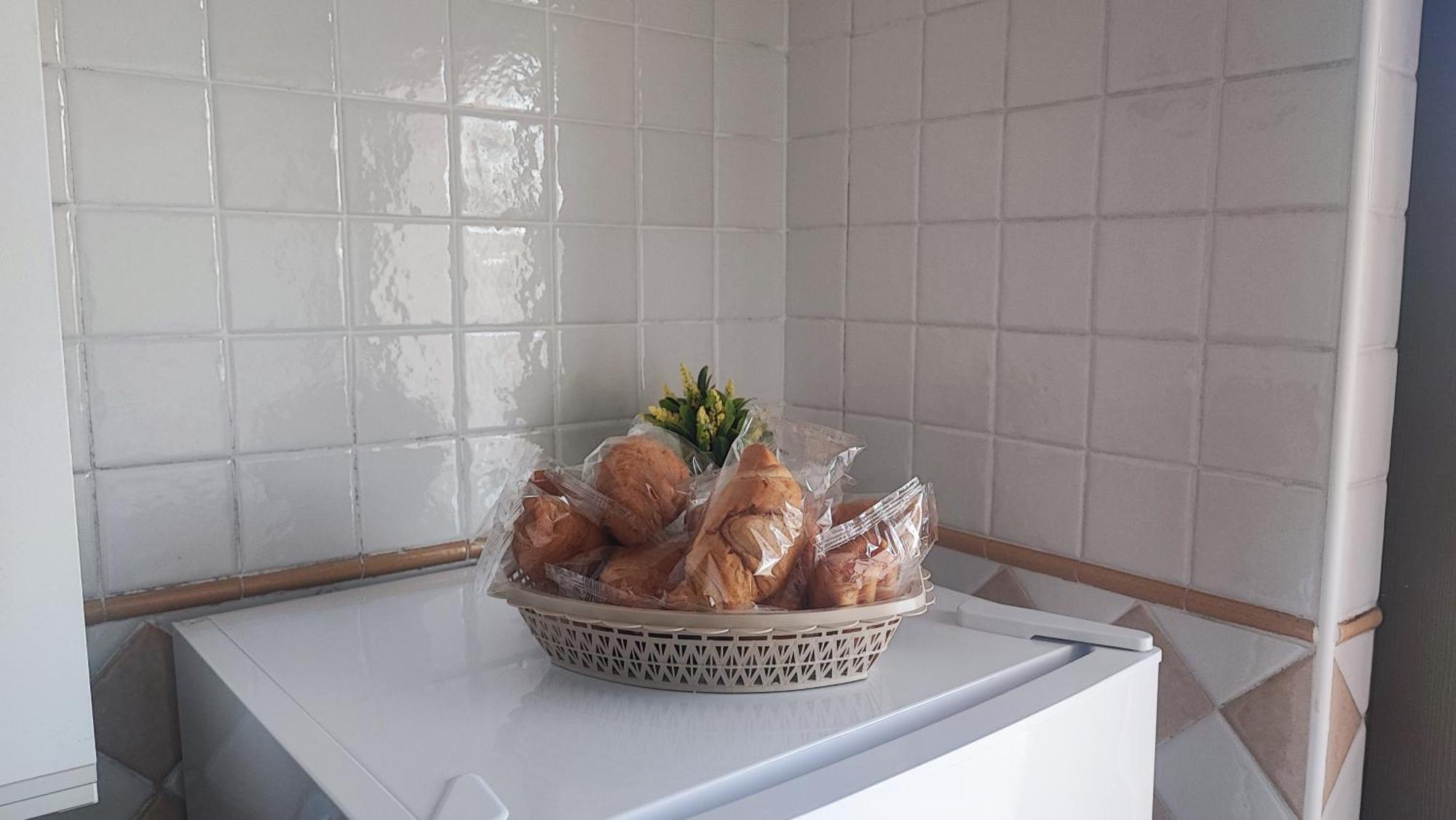 Love Home Apartament Near The Airport Φιουμιτσίνο Εξωτερικό φωτογραφία