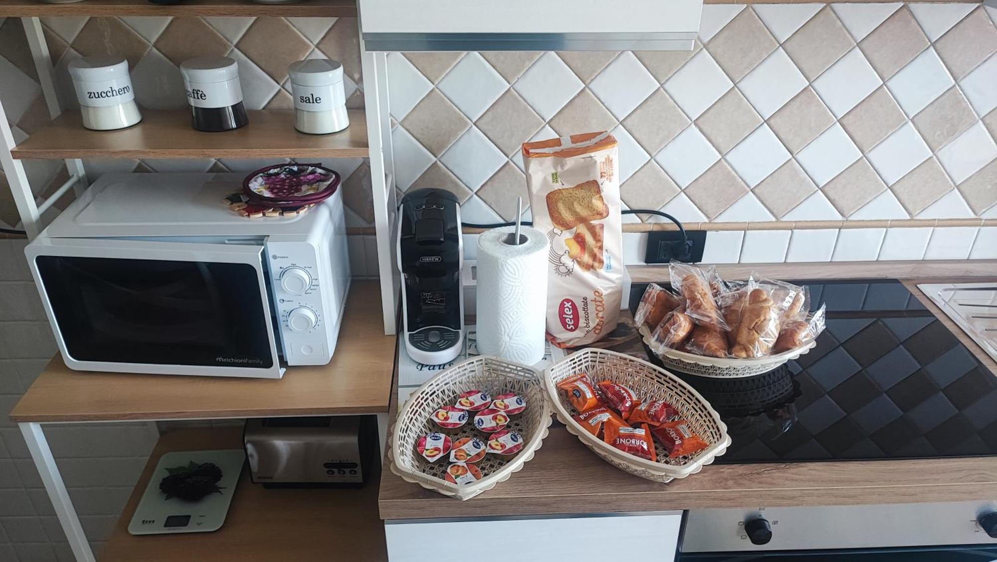 Love Home Apartament Near The Airport Φιουμιτσίνο Εξωτερικό φωτογραφία